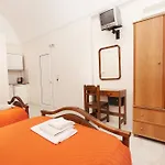 Paul's Hotel