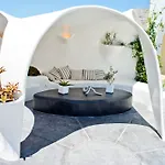 Paul's Perissa (Santorini)