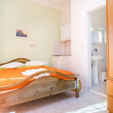 Paul's Perissa (Santorini)