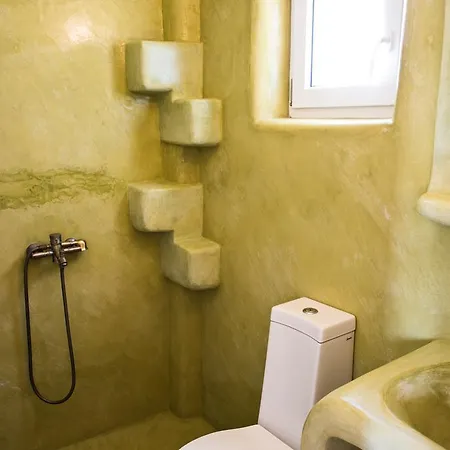 Paul's Perissa (Santorini)